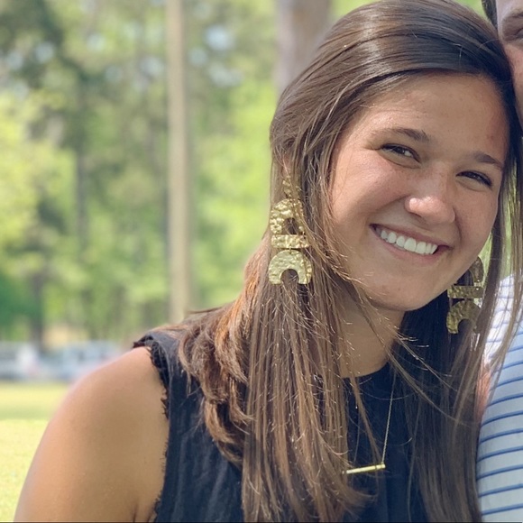 Meet your Posher, Emma - Picture 1 of 1